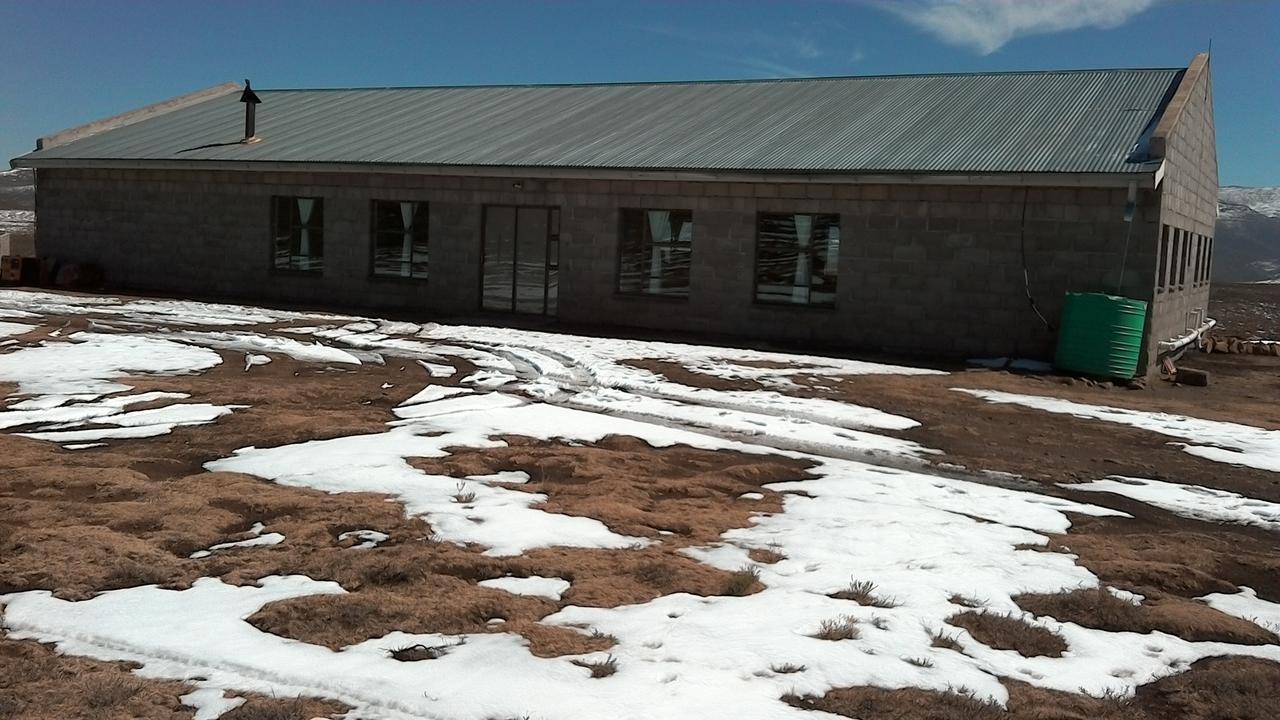 Sani Stone Lodge Mokhotlong Luaran gambar