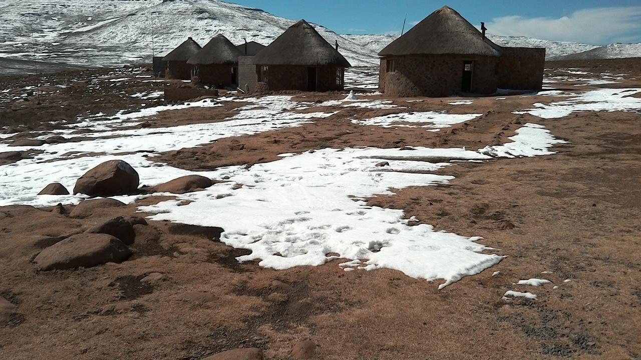 Sani Stone Lodge Mokhotlong Luaran gambar